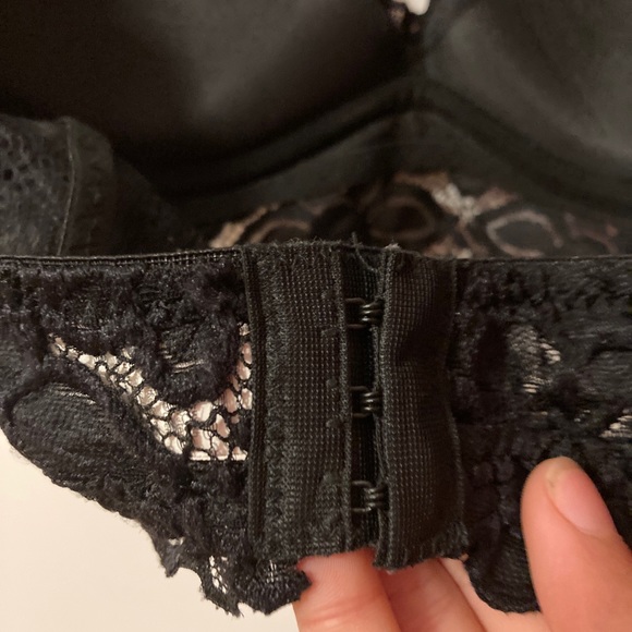 Black lace bralette - Picture 4 of 5